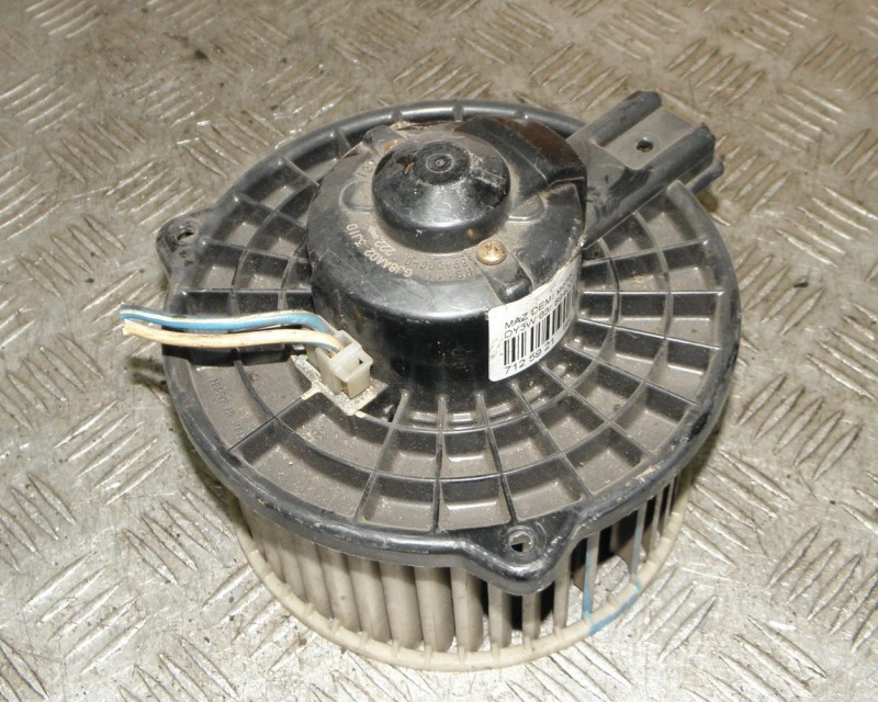 Мотор печки Mazda Demio DY3W Мотор печки Mazda Demio DY3W