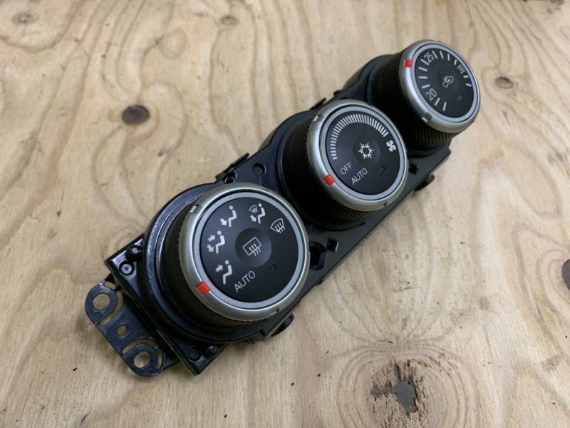 Блок управления климат-контролем Mitsubishi Outlander Xl CW5W 4B12 2007