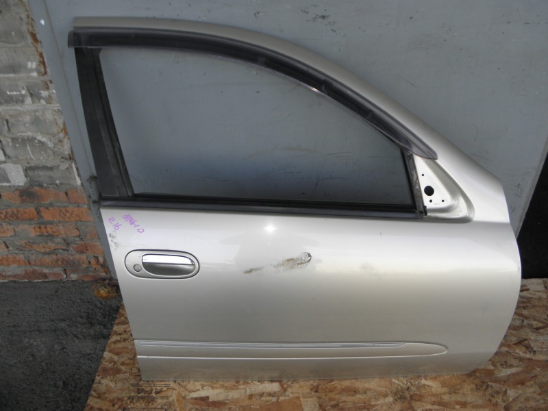 Дверь боковая Nissan Bluebird Sylphy QNG10 QG18DE 2002 передняя правая