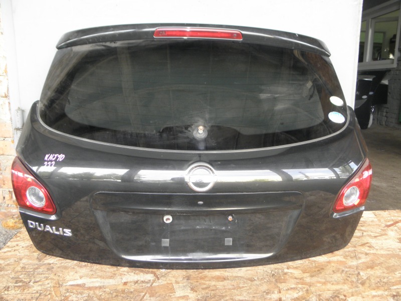 Дверь багажника Nissan Dualis KNJ10 MR20DE 2008 задняя