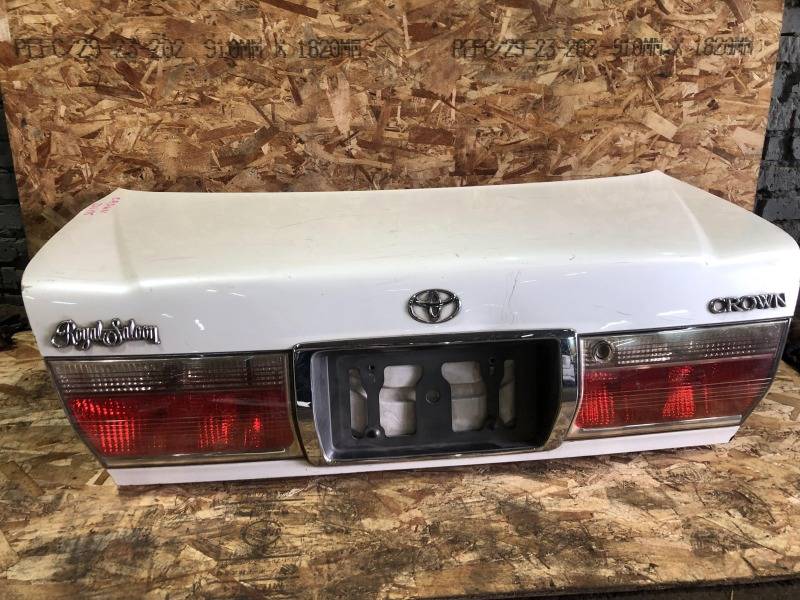 Крышка багажника Toyota Crown JZS175