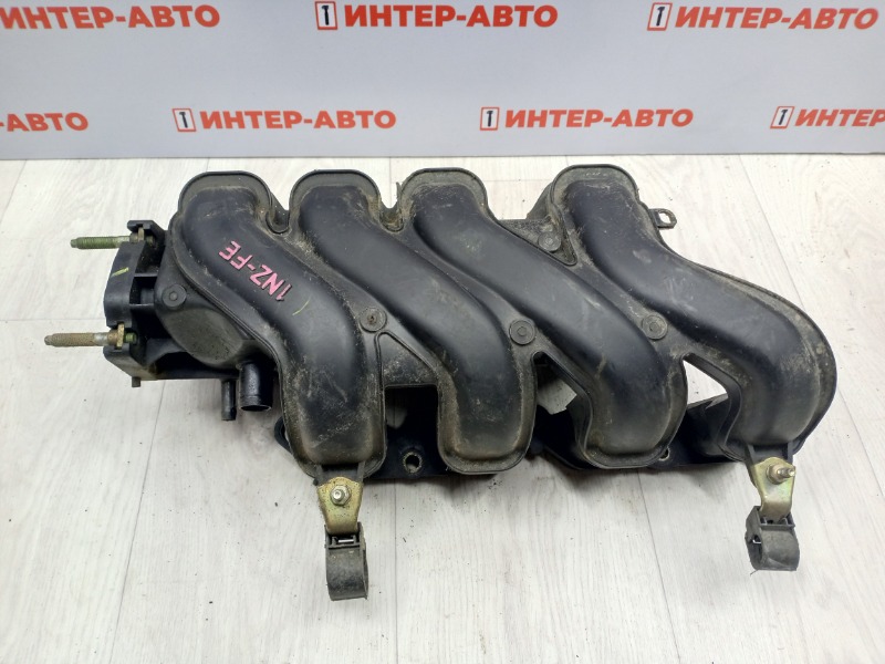 Коллектор впускной Toyota Funcargo NCP25 1NZFE 2003