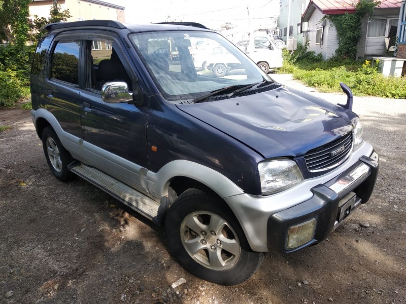 Автомобиль DAIHATSU Terios J100G HCEJ 1998 года в разбор