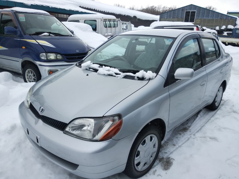 Автомобиль Toyota Platz NCP12 1NZFE 2000 года в разбор