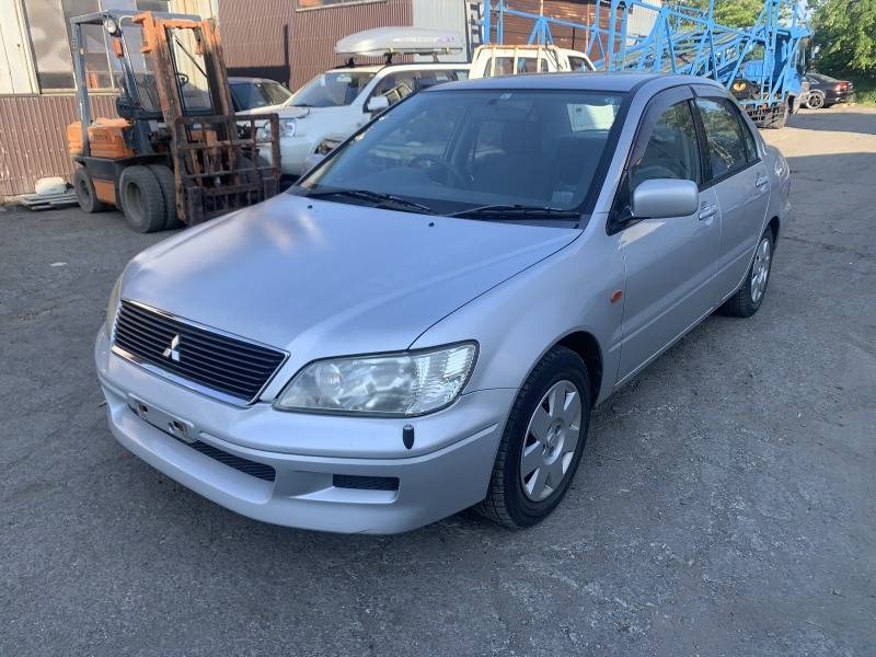 Автомобиль Mitsubishi Lancer Cedia CS2A 4G15 2002 года в разбор