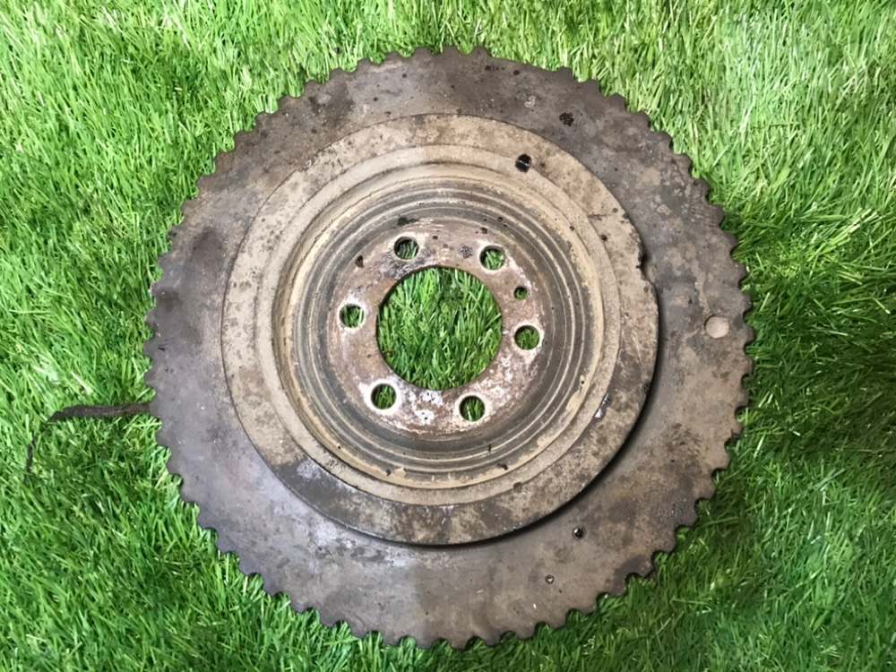 Запчасть шкив коленвала BMW E34 1994 седан 2.5 1722719 Б/У Шкив коленвала BMW E34 1994 седан 2.5 1722719 Б/У