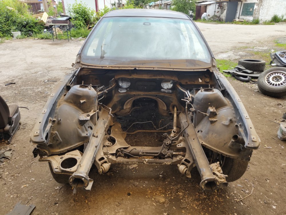Кузов E39 1997 Седан 2.5