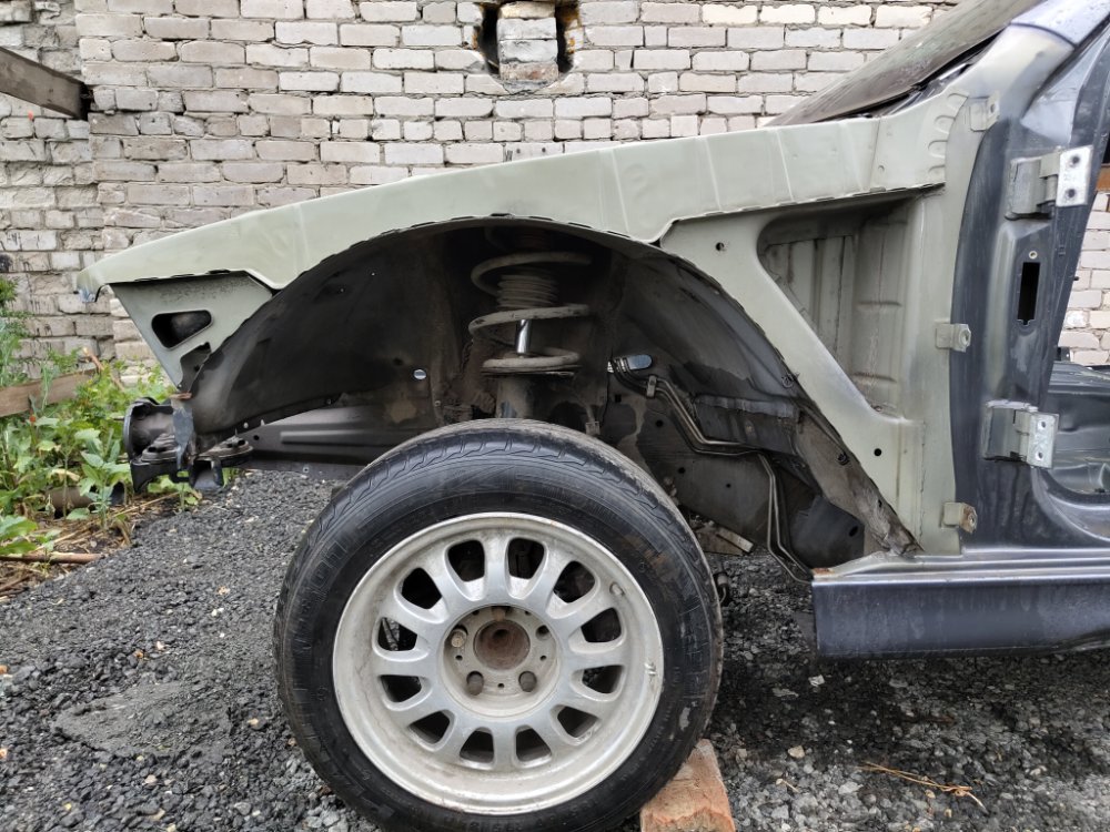 Кузов E39 1997 Седан 2.5