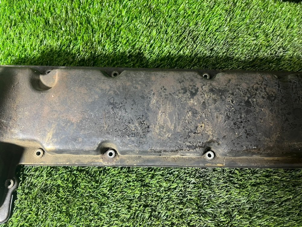 Клапанная крышка m70b50 правая BMW E32 Седан 3.0