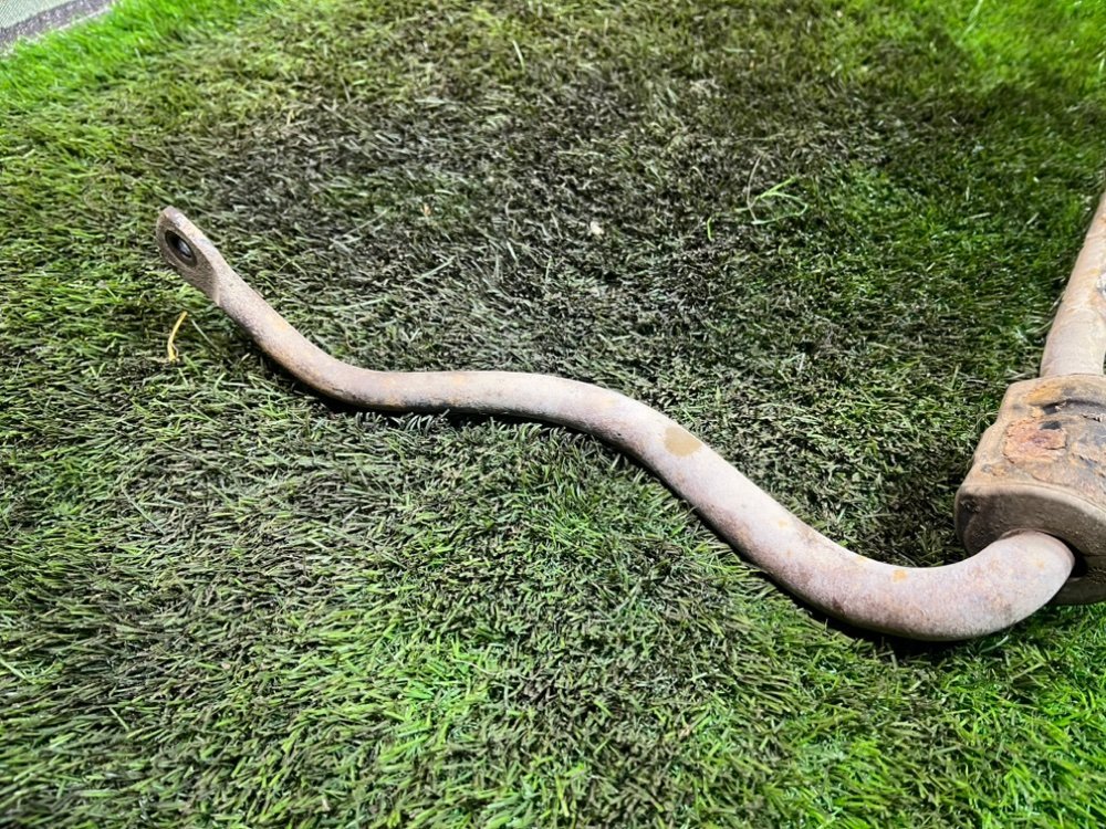 Стабилизатор поперечной устойчивости E34 1993 Седан 2.0