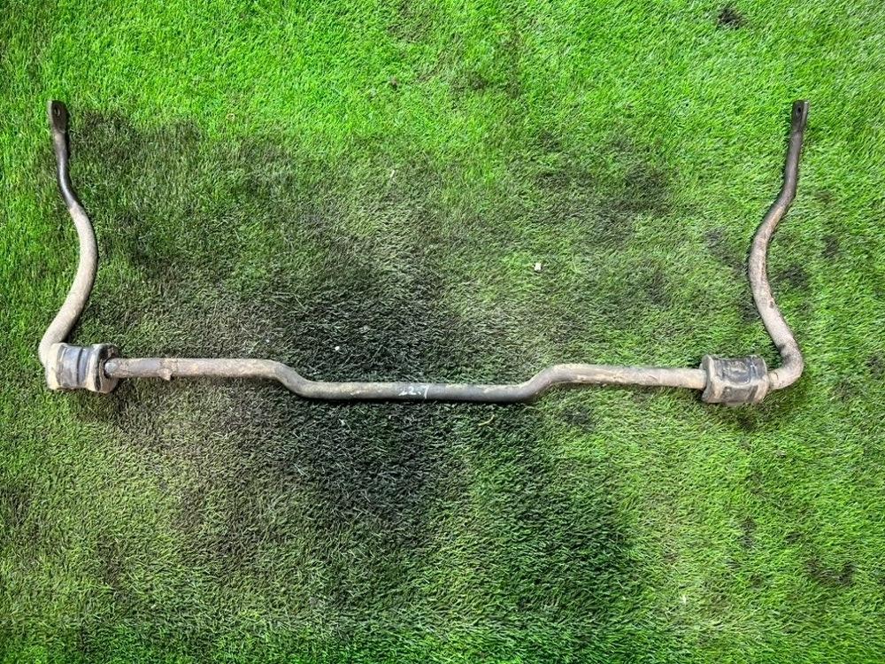 Запчасть стабилизатор поперечной устойчивости BMW E34 1992 Седан 2.5 Б/У Стабилизатор поперечной устойчивости BMW E34 1992 Седан 2.5 Б/У