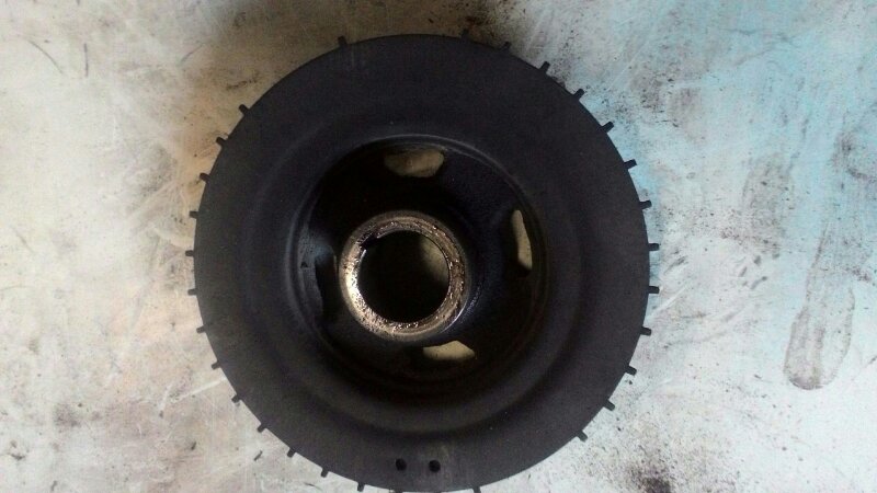 Шкив коленвала Mazda 3 BK Z6 Шкив коленвала Mazda 3 BK Z6