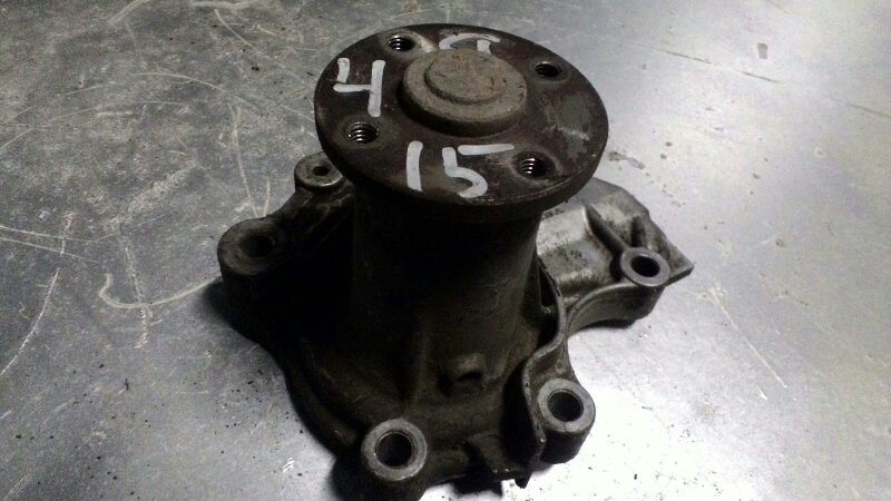 Помпа Mitsubishi Lancer 4G15 Помпа Mitsubishi Lancer 4G15
