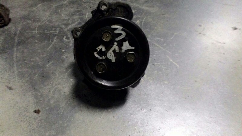 Помпа Nissan Cube Z10 CGA3DE Помпа Nissan Cube Z10 CGA3DE