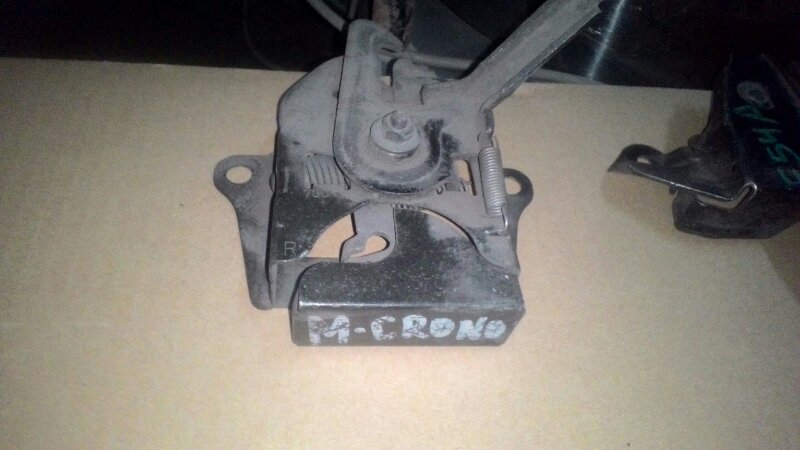Замок капота Mazda Cronos Замок капота Mazda Cronos