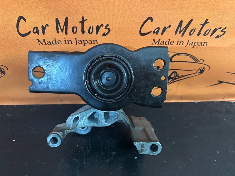 Подушка двигателя SERENA C25 MR20DE