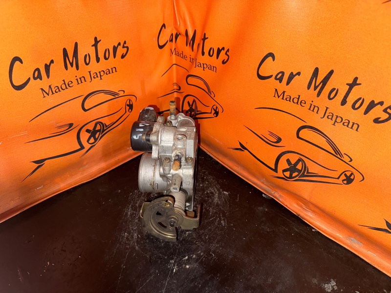 Дроссельная заслонка NISSAN SUNNY FB15 QG15DE Дроссельная заслонка NISSAN SUNNY FB15 QG15DE