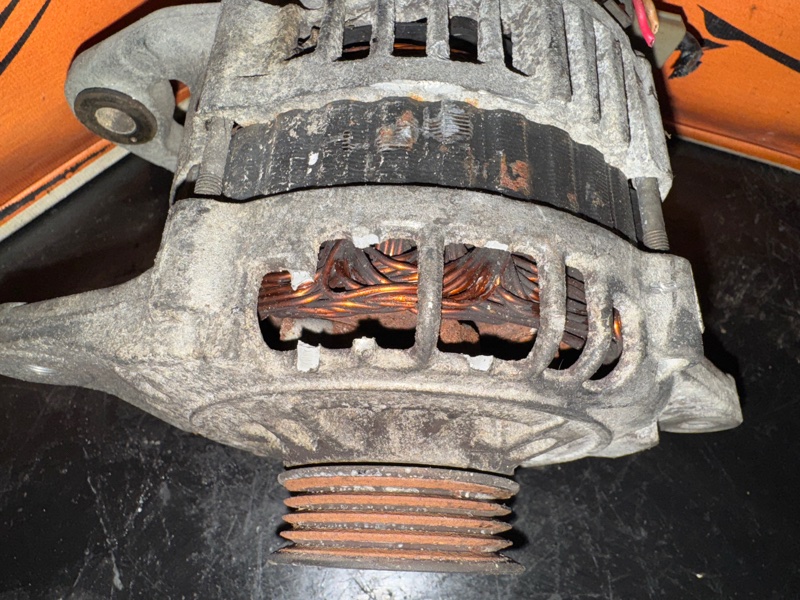 Генератор MAZDA DEMIO DW5W B5