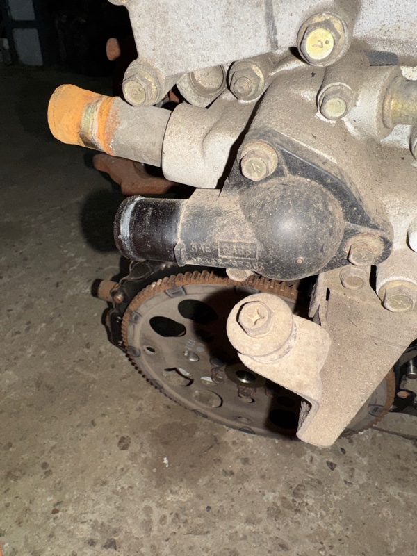 Двигатель AD VY11 QG13DE Двигатель AD VY11 QG13DE