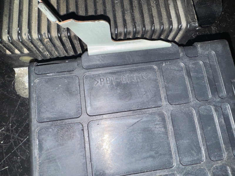 Блок управления двигателем PAJERO IO H77W 4G94