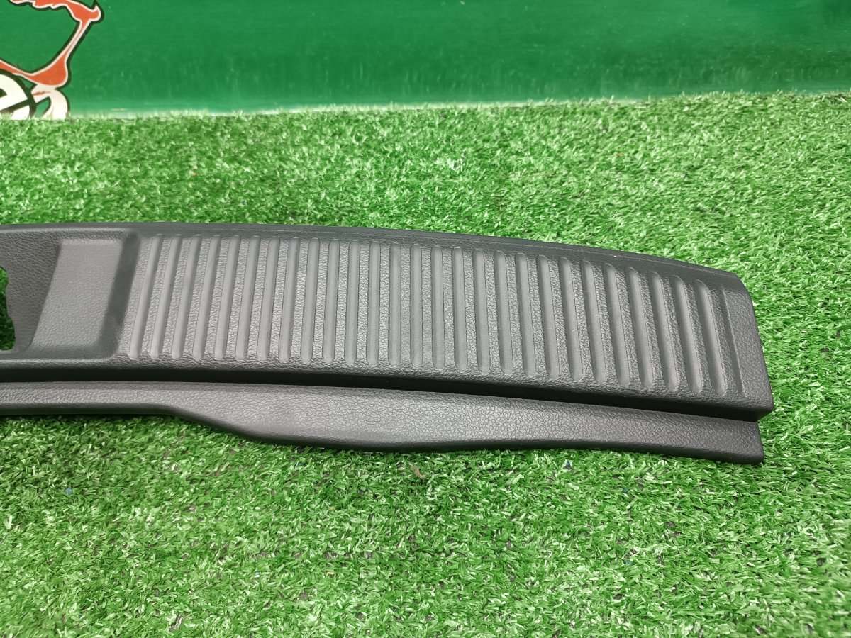 Накладка багажника Subaru Levorg VMG 16E