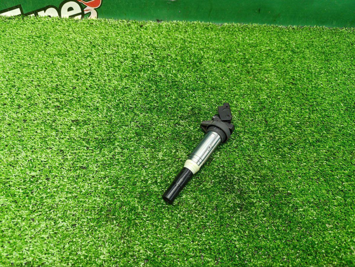 Катушка зажигания BMW 5 2006 E60 N52B25AF 12138616153 контрактная