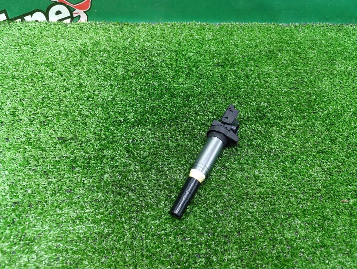 Запчасть катушка зажигания Mini Clubman 2011 R55 N16B16A 12138616153 контрактная Катушка зажигания Mini Clubman 2011 R55 N16B16A 12138616153 контрактная