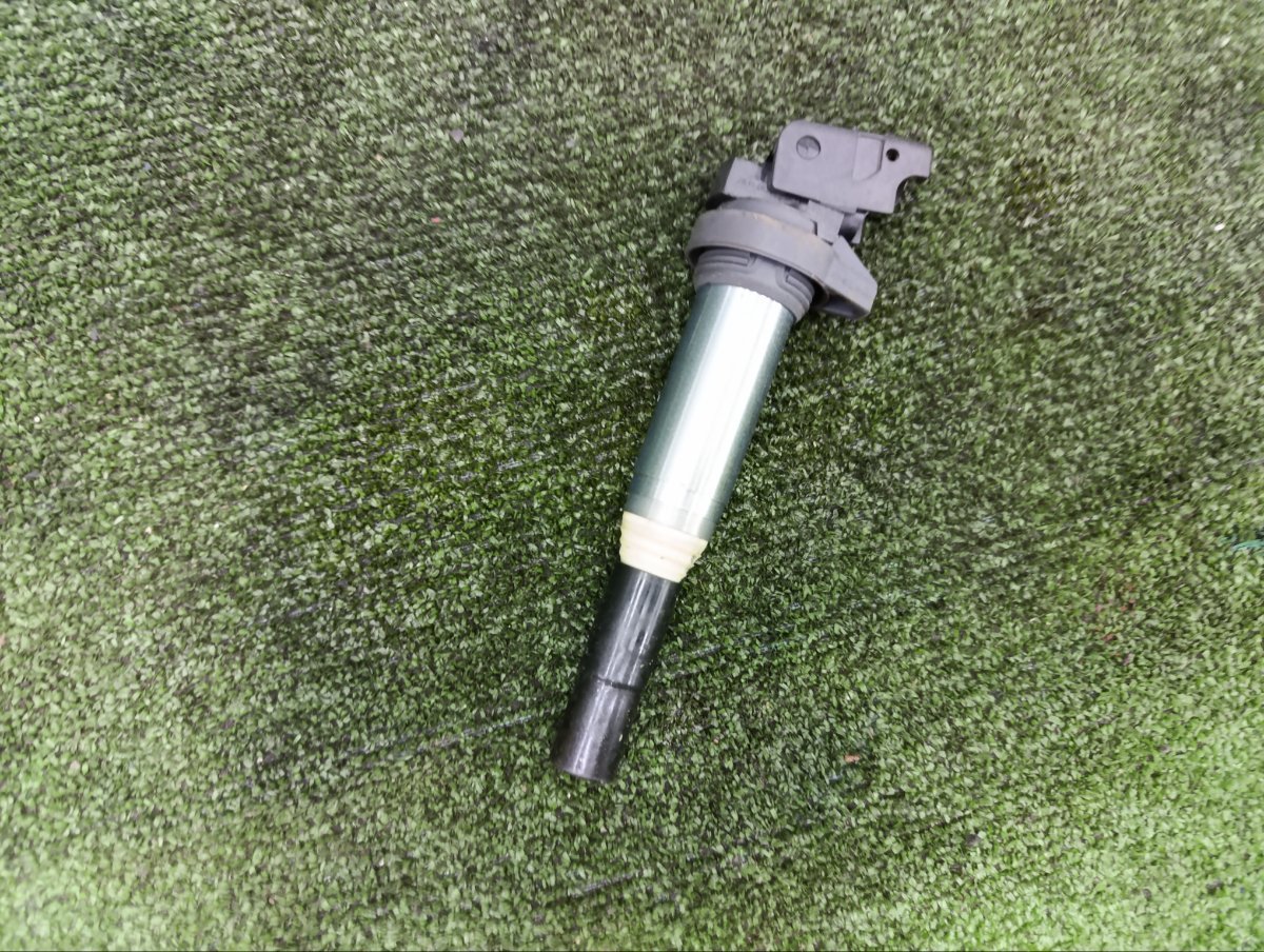 Катушка зажигания X5 2007 E70 N52B30AF