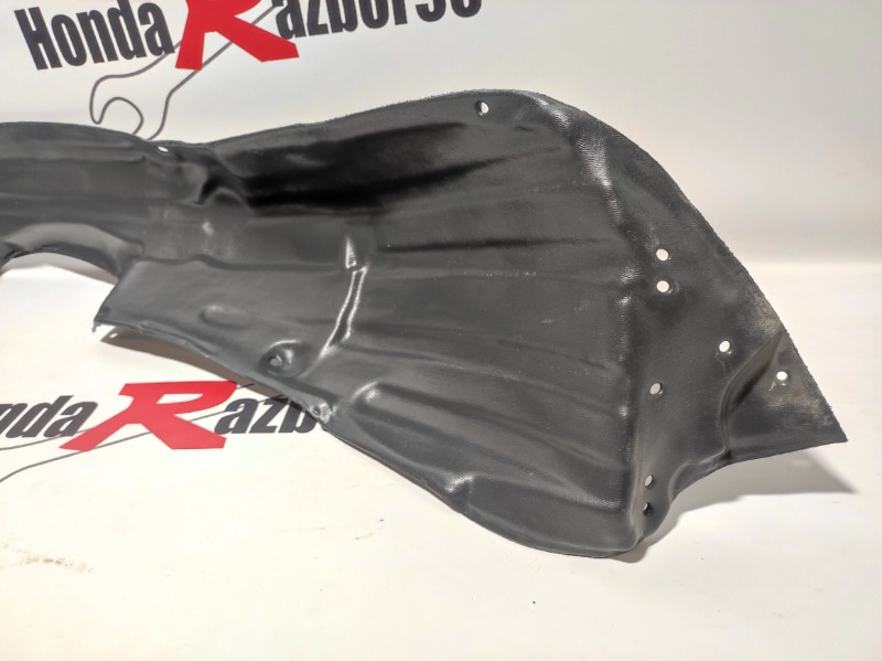Подкрылок передний правый RAV4 2000-2005 CA20