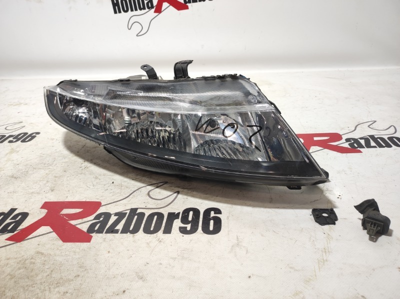Фара передняя правая Honda Civic 2011 5D 8 FK R18A2 33101SMGE01 контрактная