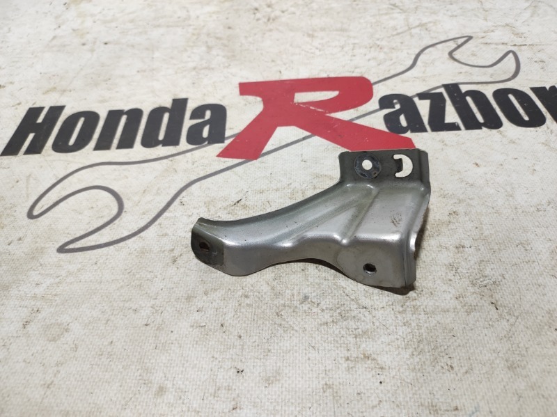 Кронштейн крыла передний левый Honda Civic 5D 8 FK R18A2