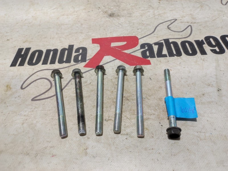 Болт КПП Honda Civic 4D FD3 LDA2