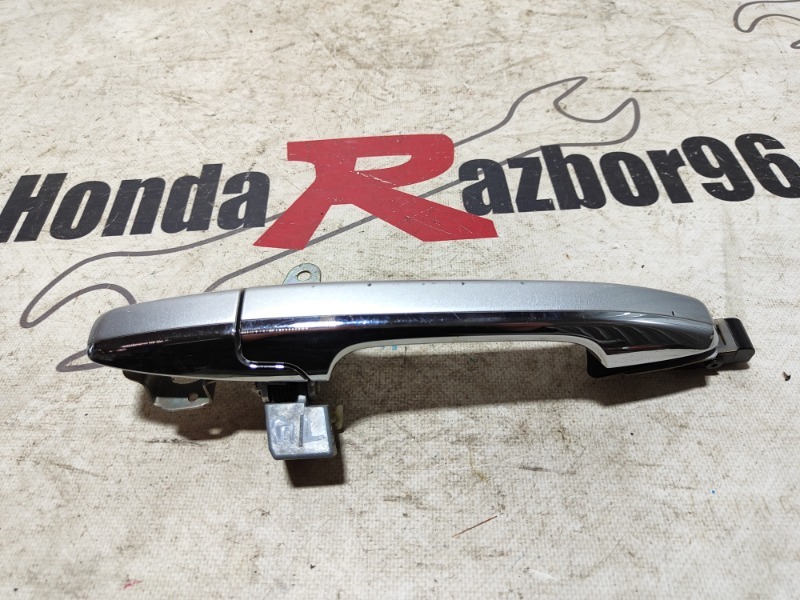 Ручка двери передняя левая Honda Civic 2008 4D FD3 LDA2 72180SNBE01ZE контрактная