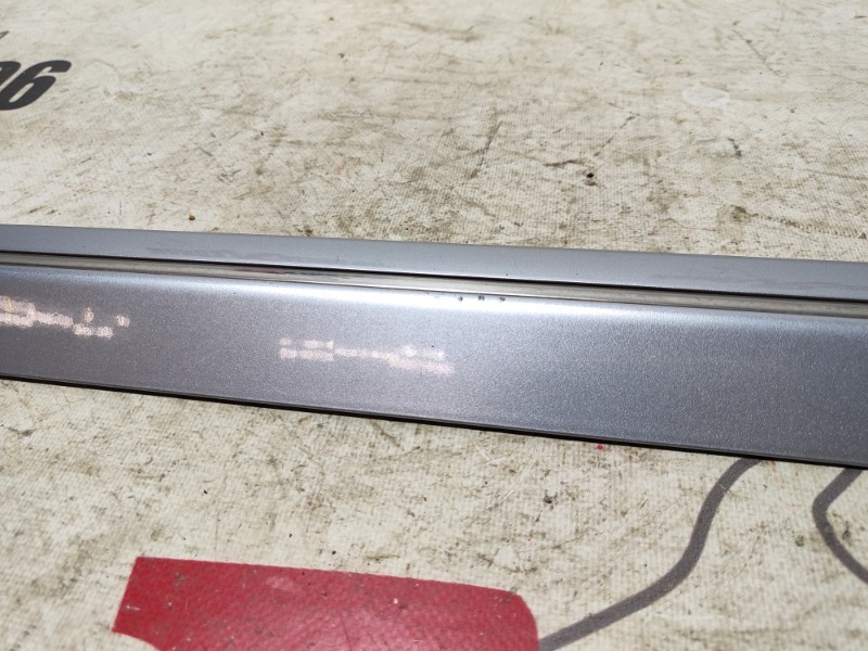 Молдинг на дверь задний левый Honda Civic 4D FD3 LDA2