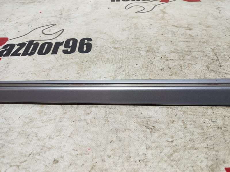 Молдинг на дверь передний левый Civic 2008 4D FD3 LDA2