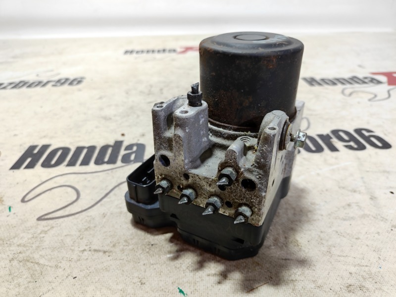 Блок abs Toyota RAV4 XA30 1AZ-FE