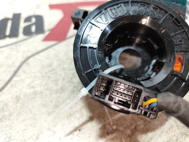 Шлейф подрулевой RAV4 2007 XA30 1AZ-FE