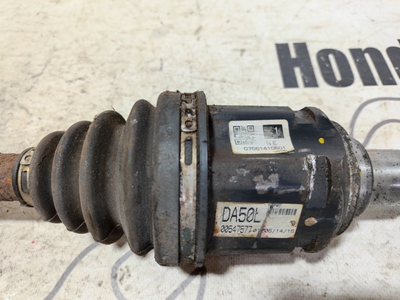 Привод передний левый RAV4 2007 XA30 1AZ-FE