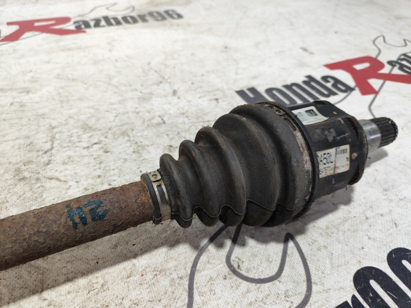 Привод передний левый RAV4 2007 XA30 1AZ-FE