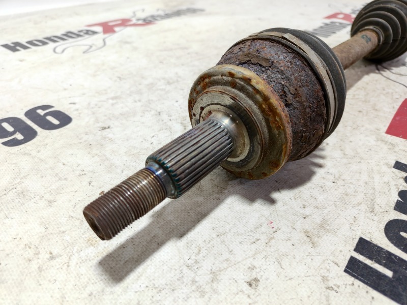 Привод передний левый RAV4 2007 XA30 1AZ-FE