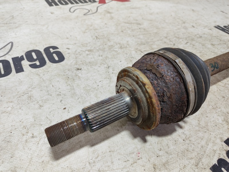 Привод передний левый RAV4 2007 XA30 1AZ-FE