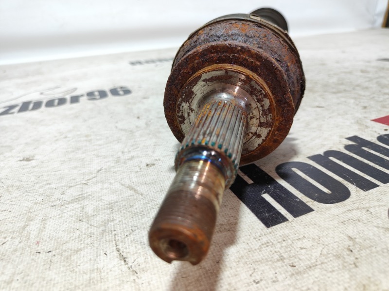 Привод передний правый RAV4 2007 XA30 1AZ-FE