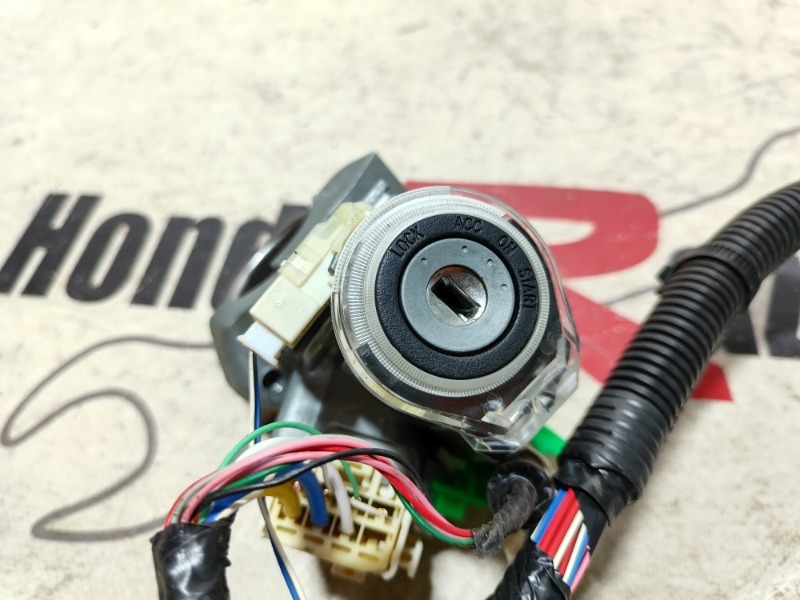 Замок зажигания RAV4 2007 XA30 1AZ-FE