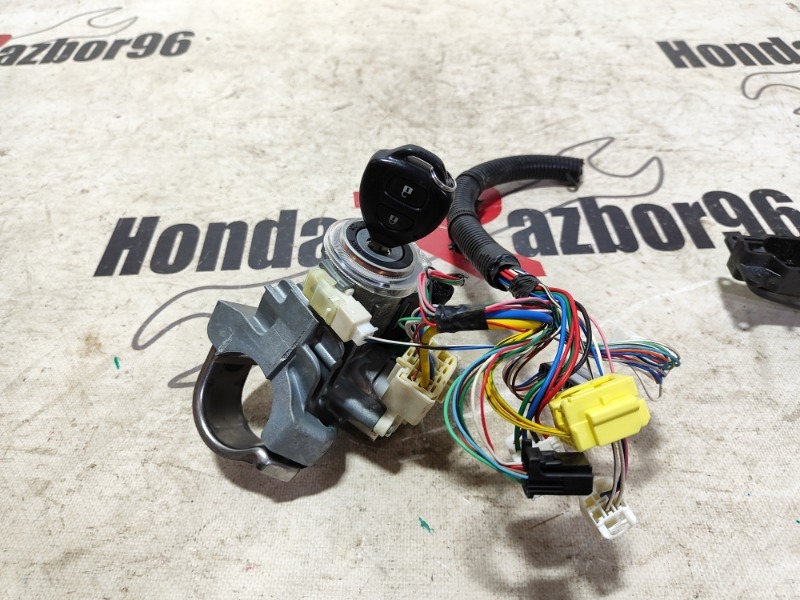 Замок зажигания RAV4 2007 XA30 1AZ-FE