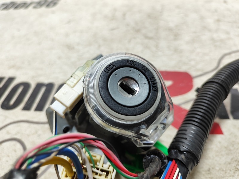 Замок зажигания RAV4 2007 XA30 1AZ-FE