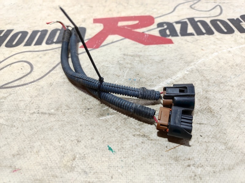 Фишка фары RAV4 2007 XA30 1AZ-FE