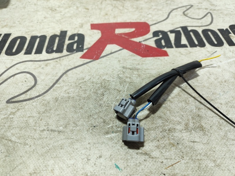 Фишка фары RAV4 2007 XA30 1AZ-FE