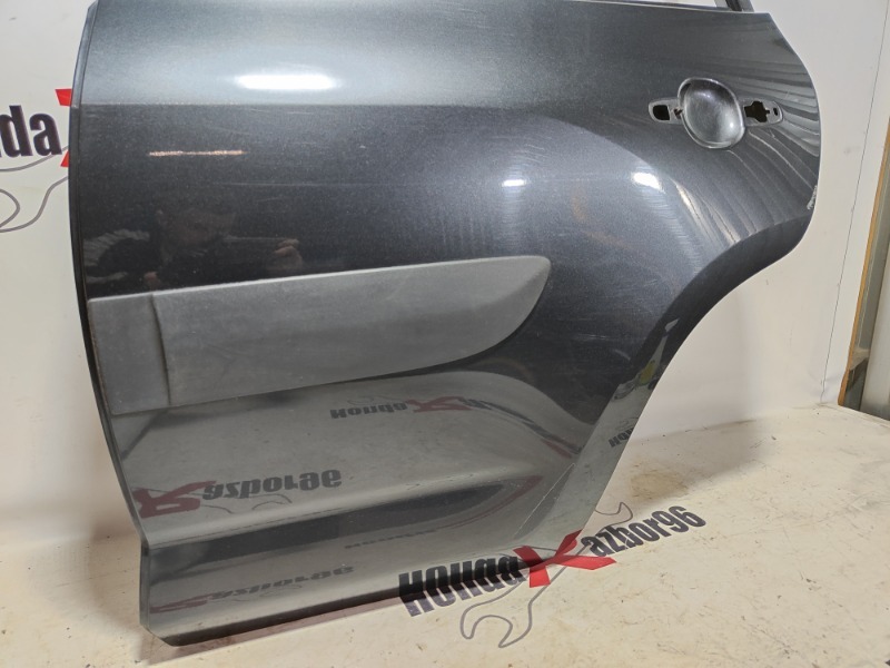 Дверь задняя левая RAV4 2007 XA30 1AZ-FE