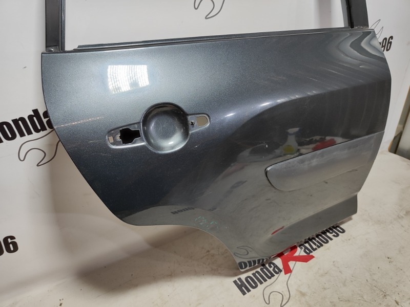 Дверь задняя правая RAV4 2007 XA30 1AZ-FE