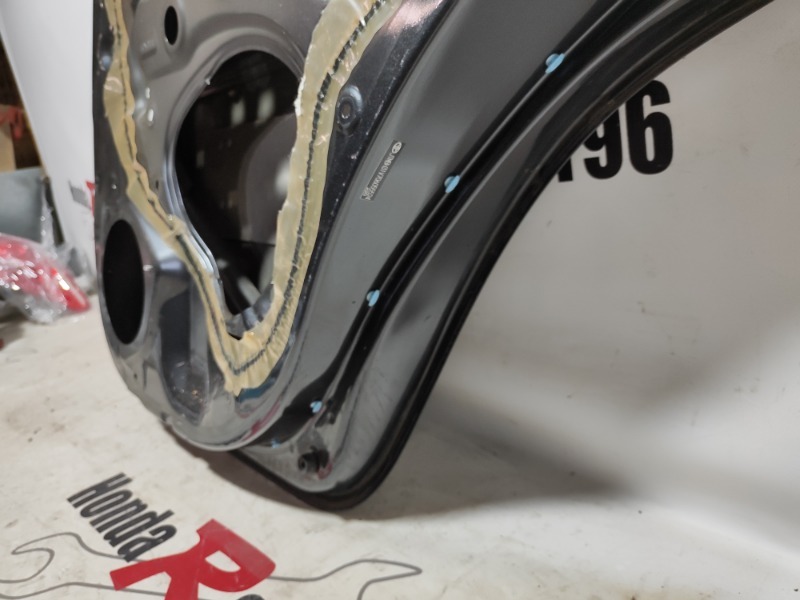 Дверь задняя правая RAV4 2007 XA30 1AZ-FE